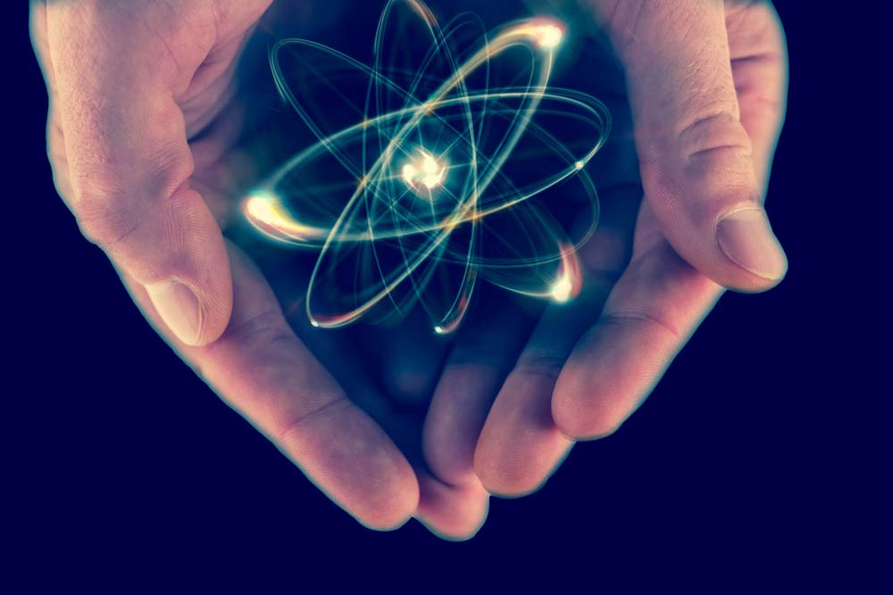 Simulating the Atomic World